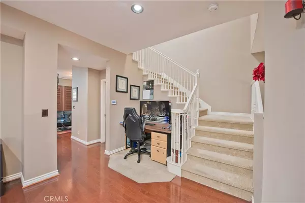 Valencia, CA 91355,26841 Shorebreak LN #35