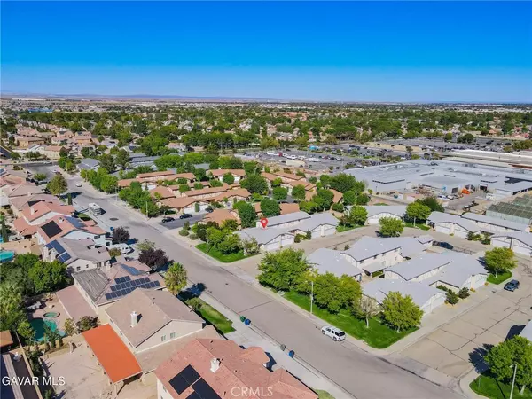 Lancaster, CA 93536,43840 Bobby Jones