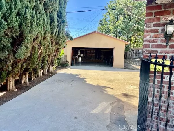 West Hills, CA 91307,7229 Ponce