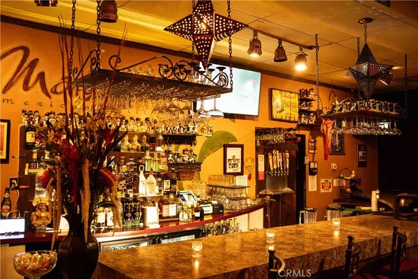 Valencia, CA 91355,23320 Valencia BLVD