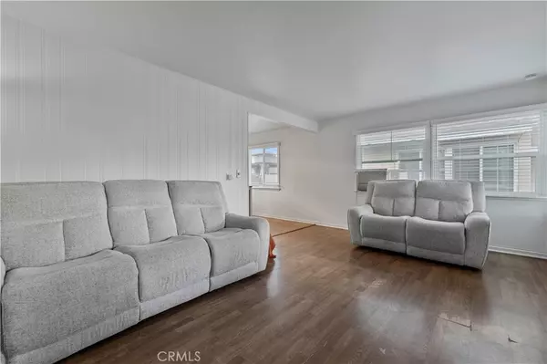 Palmdale, CA 93550,38609 Ladelle
