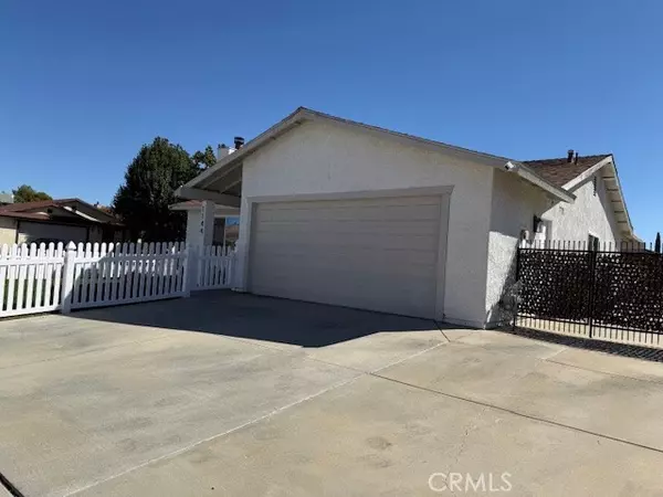 Lancaster, CA 93535,1144 E Avenue J10