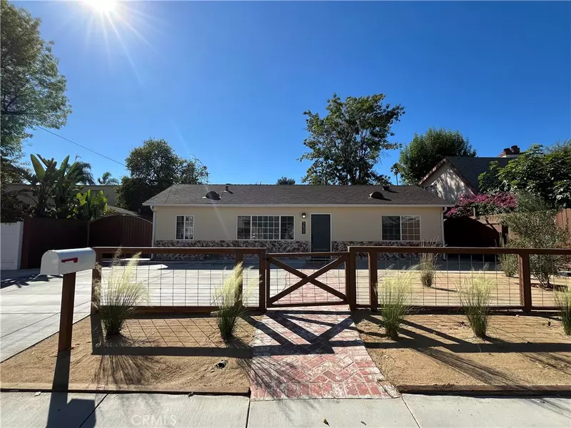5609 Radford, Valley Village, CA 91607