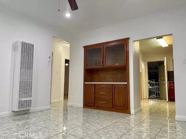 Los Angeles, CA 90039,2662 Rich ST