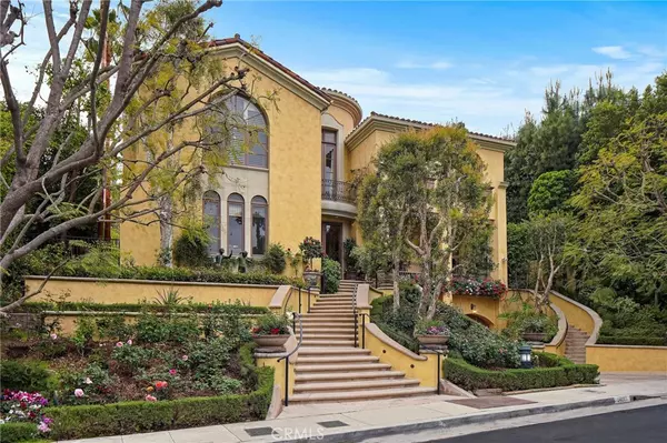 Beverly Hills, CA 90210,14151 Beresford RD