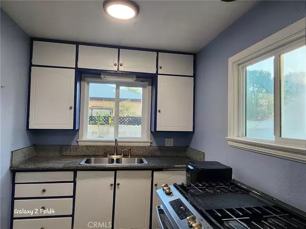 Lancaster, CA 93534,45015 11th W