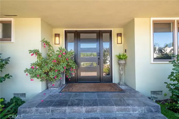 Encino, CA 91436,16314 Meadowridge RD