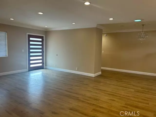 17257 WELBY WAY, Van Nuys, CA 91406