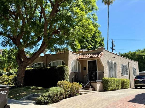 1016 N Harper, West Hollywood, CA 90046