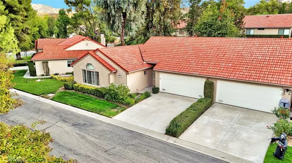 20065 Avenue Of The Oaks, Newhall, CA 91321