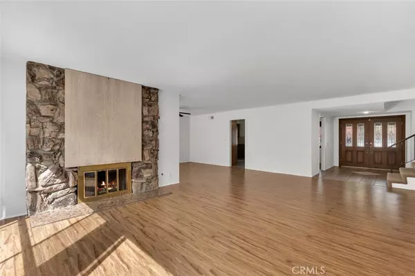 Porter Ranch, CA 91326,19034 Killoch WAY