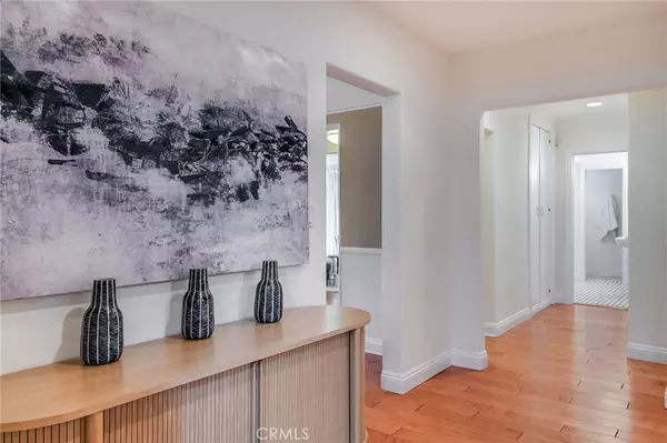 Studio City, CA 91602,4538 Lemp Ave.