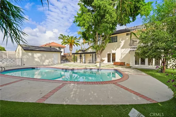 Reseda, CA 91335,7425 Vanalden AVE