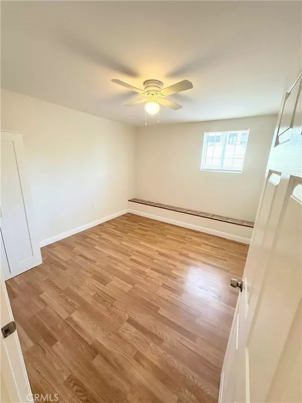 Los Angeles, CA 90027,1528 N Alexandria