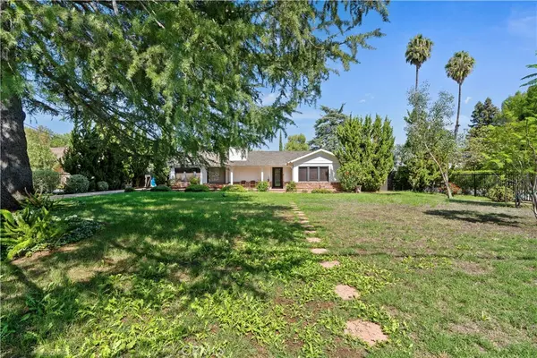 23003 Mariano ST, Woodland Hills, CA 91367
