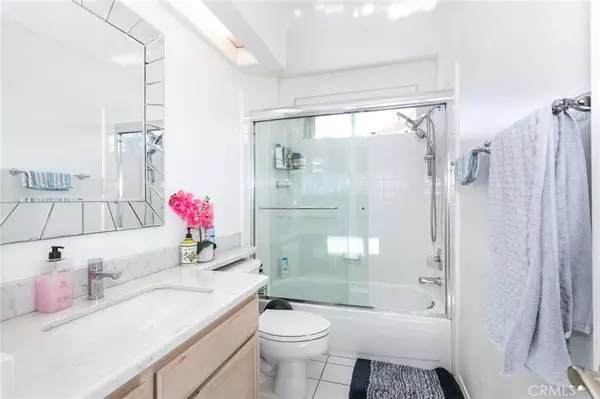 Simi Valley, CA 93065,985 Brandon AVE