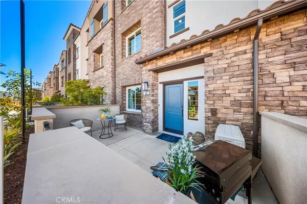 Camarillo, CA 93012,2853 Via Descanso