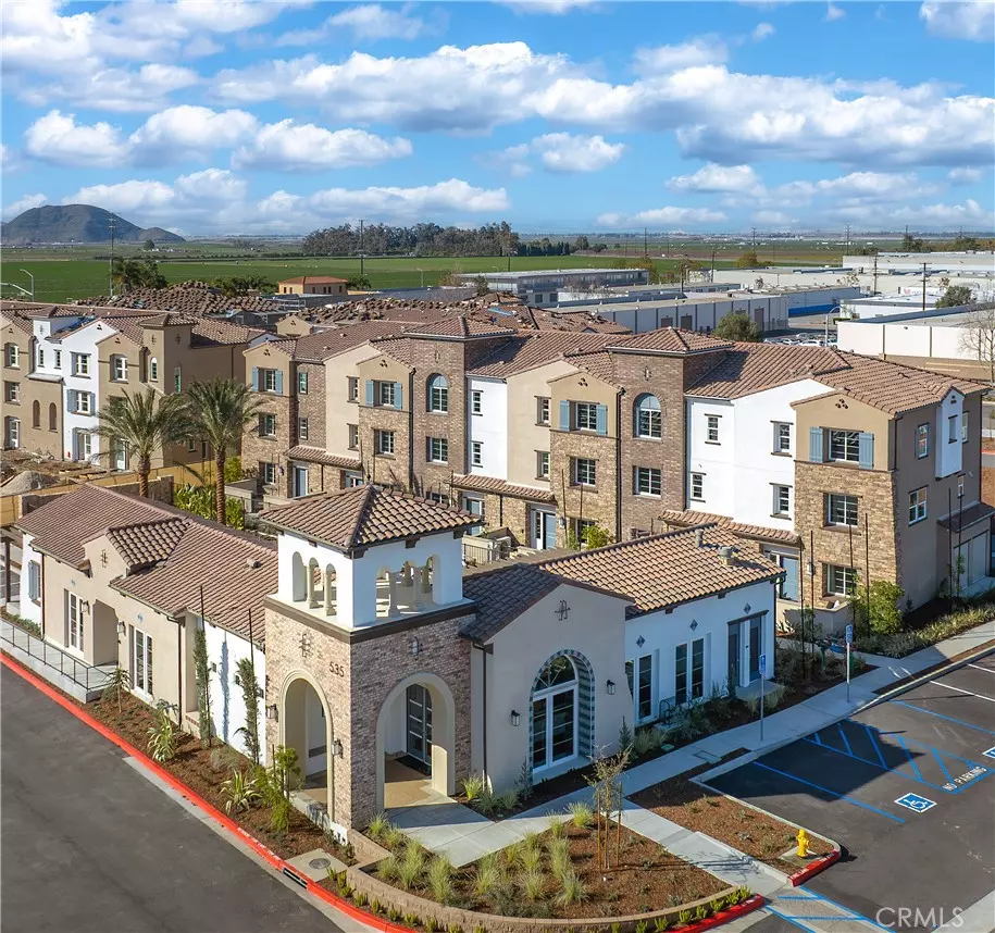 Camarillo, CA 93012,2853 Via Descanso