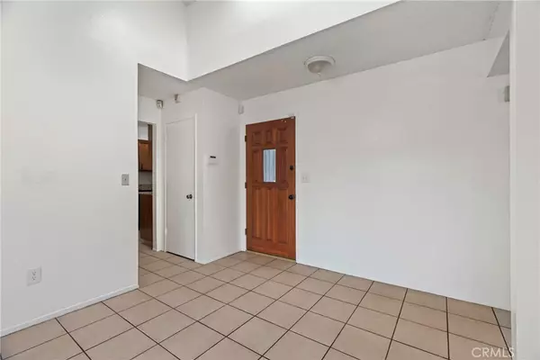 Bakersfield, CA 93309,3705 Valley Springs