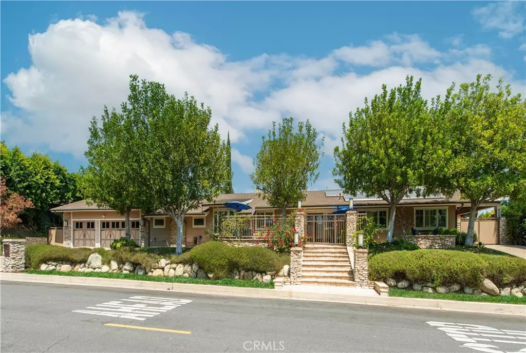 Granada Hills, CA 91344,16426 Knollwood DR