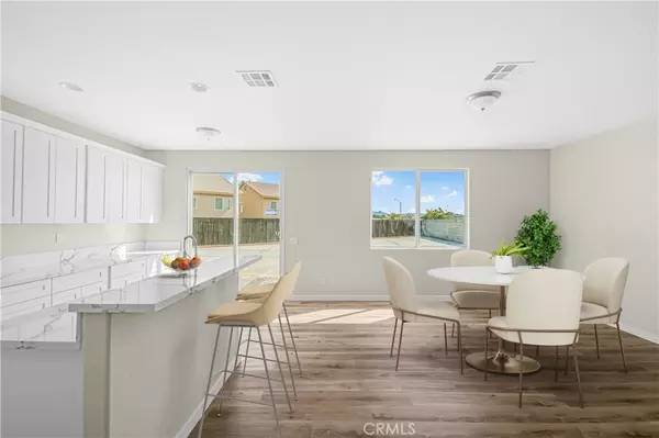 Hesperia, CA 92345,10121 Julianne