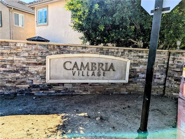 Sylmar, CA 91342,13717 Deane LN