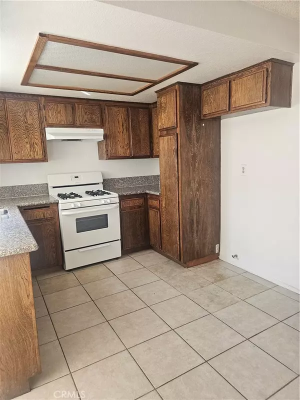 Palmdale, CA 93550,438 E Avenue Q7 #B