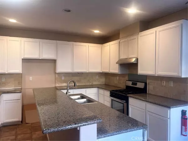 Valencia, CA 91354,27664 N Cobblestone CT