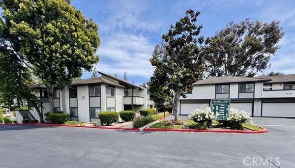 Thousand Oaks, CA 91362,1344 E Hillcrest DR #34