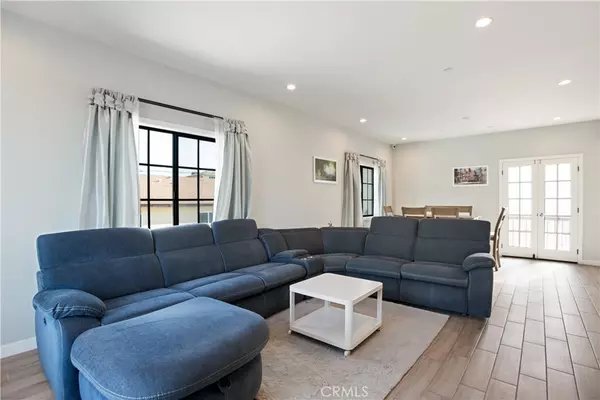 San Gabriel, CA 91776,250 S Arroyo DR #1