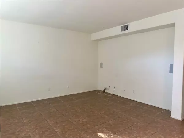 Burbank, CA 91505,3003 W Riverside DR #110
