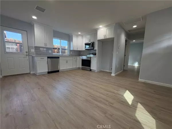 Palmdale, CA 93550,2137 Estrella CT #B