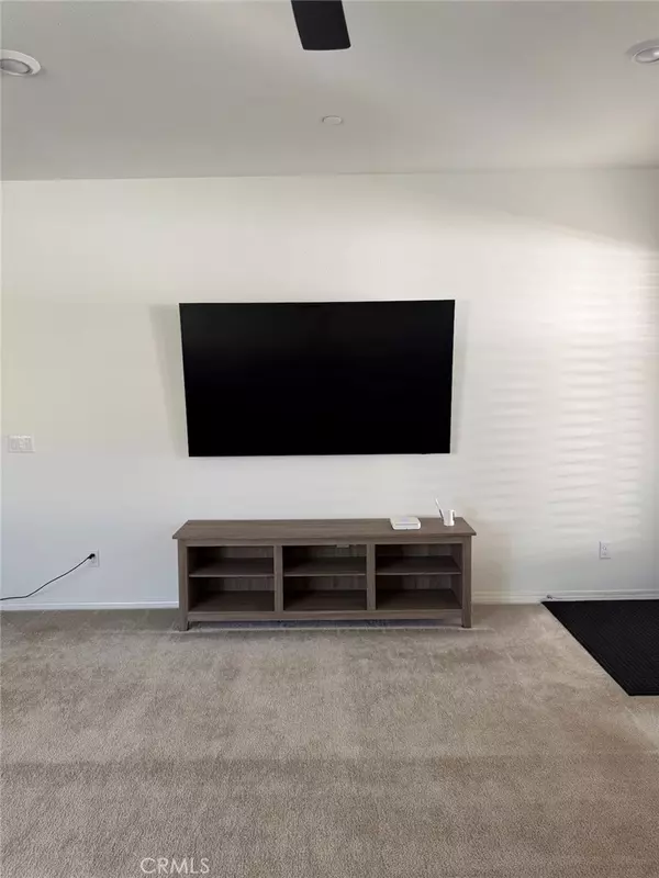 Hemet, CA 92545,5236 Saloon ST