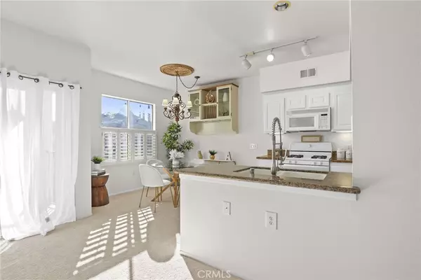 Saugus, CA 91350,20000 Plum Canyon #221