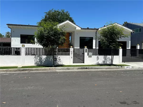 Valley Village, CA 91607,12815 Martha