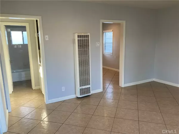 Lancaster, CA 93535,43442 6th