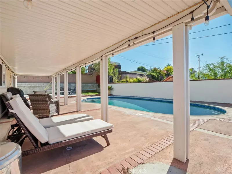 18920 Felbridge, Canyon Country, CA 91351