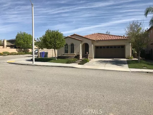 19721 Castille, Saugus, CA 91350