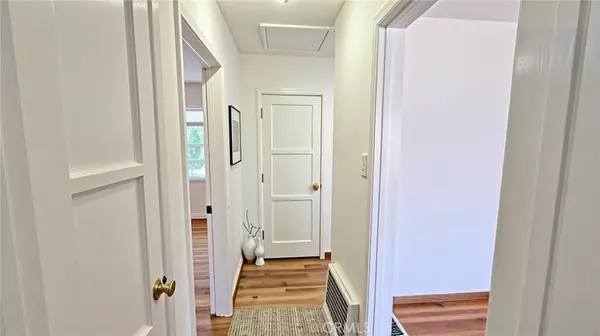 Encino, CA 91316,17634 Bromley ST