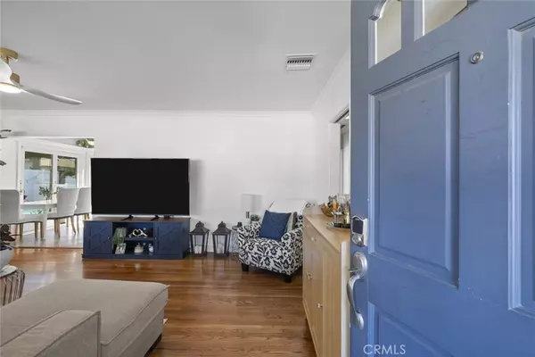 Granada Hills, CA 91344,11022 Zelzah AVE