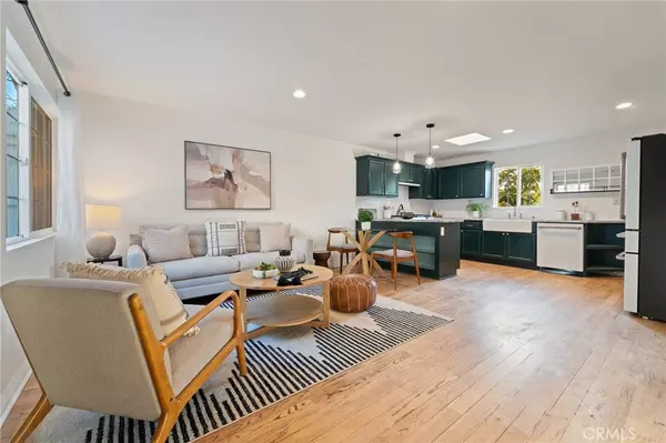 Los Angeles, CA 90026,1637 Alvarado ST