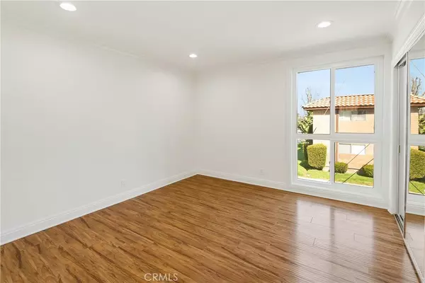 North Hollywood, CA 91606,6160 Whitsett AVE #6