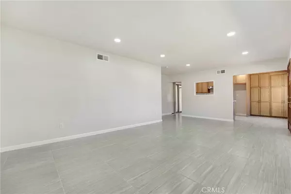 Sylmar, CA 91342,12940 Harding ST