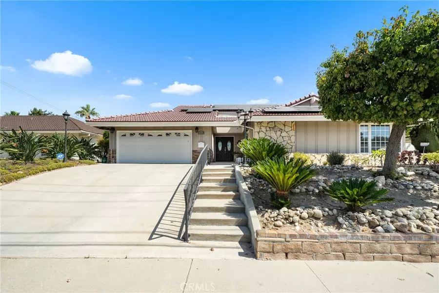 11930 Woodley, Granada Hills, CA 91344
