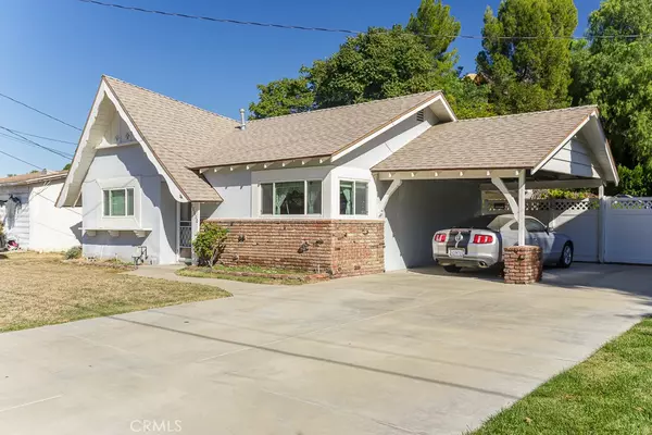 Canyon Country, CA 91387,17610 Scherzinger LN