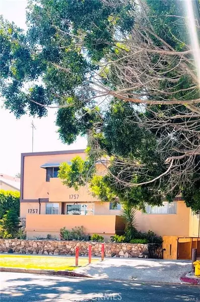 1757 N Normandie AVE #8, Los Angeles, CA 90027