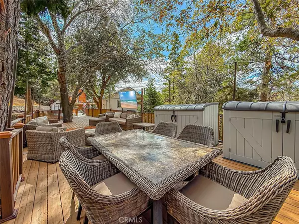 Crestline, CA 92325,152 Pine Ridge RD