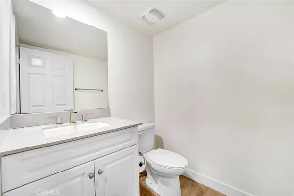 Van Nuys, CA 91405,7209 N Chestnut