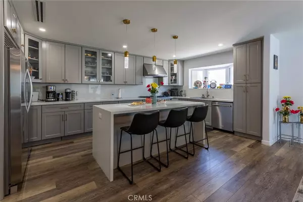 Sylmar, CA 91342,14072 Tyler