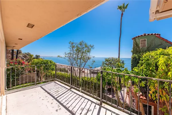 Pacific Palisades, CA 90272,17632 Revello